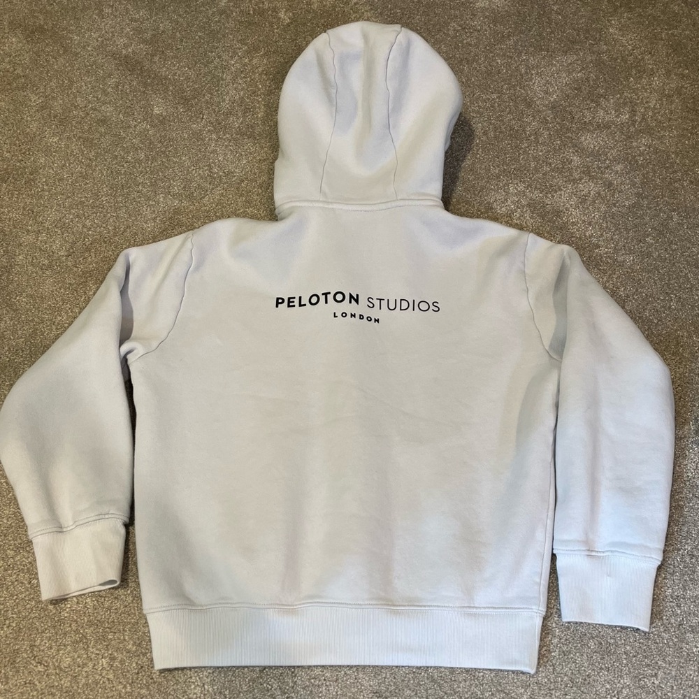 Peloton Studios London hoodie-SMALL